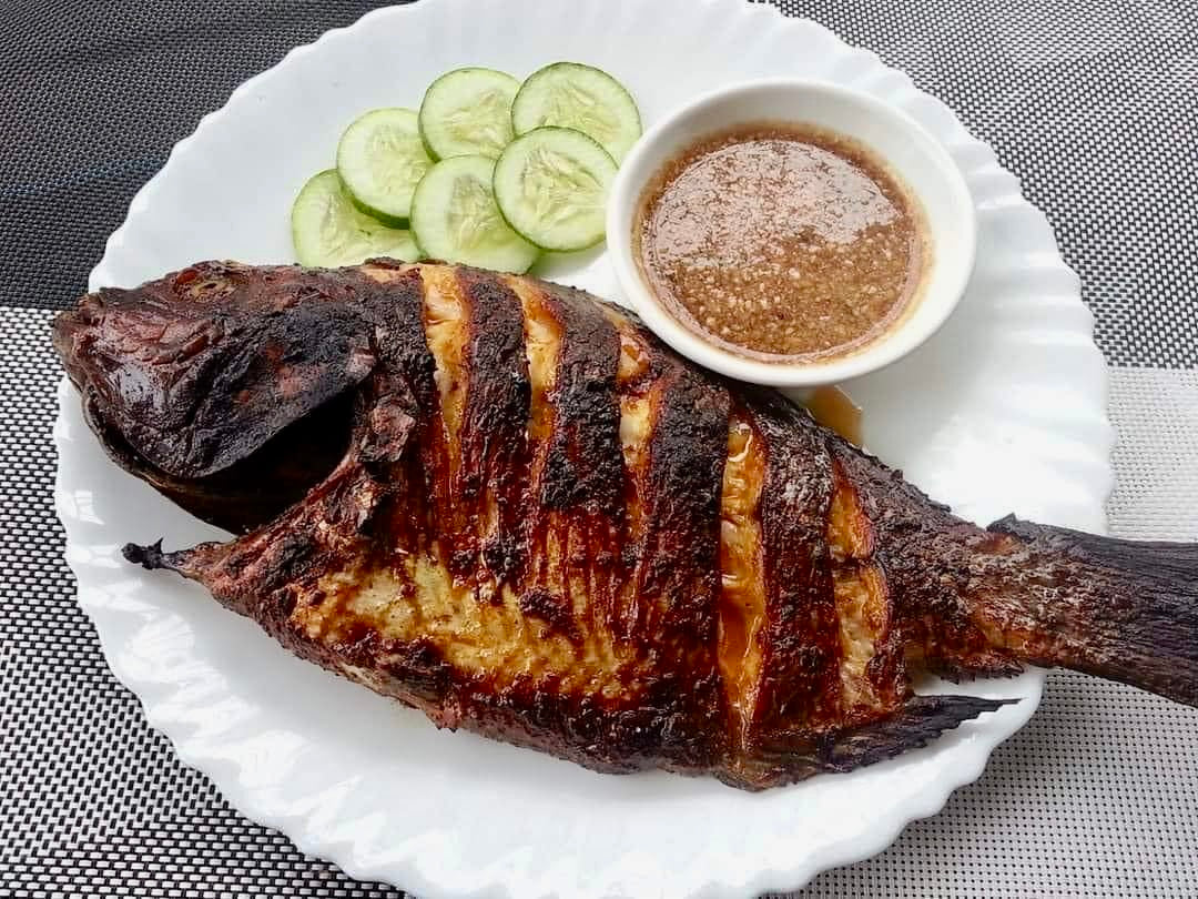 အသား ငါး အကင်မှုန့် (အကင်မဆလာ)